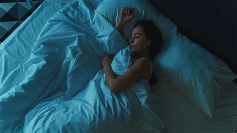 is it normal to hear music in your head all the time? sometimes people also experience vivid dreams while sleeping